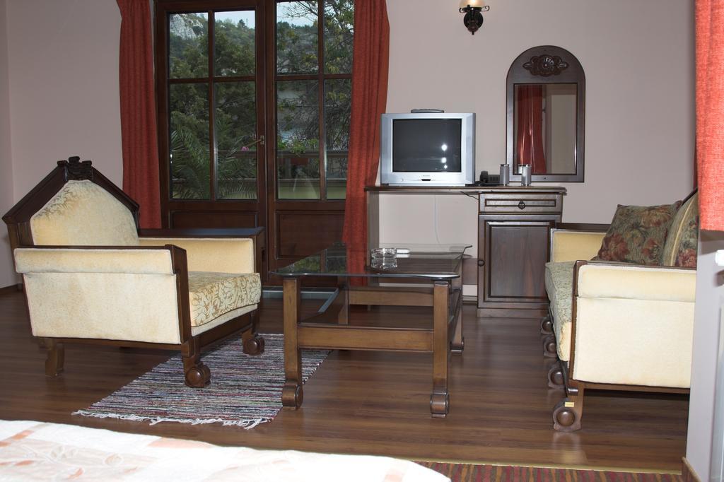 Hotel Old Times Asenovgrad Chambre photo